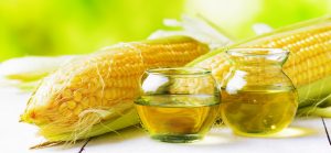 corn oil2 300x139 - Чем заправить салат? ТОП-6 полезных растительных масел