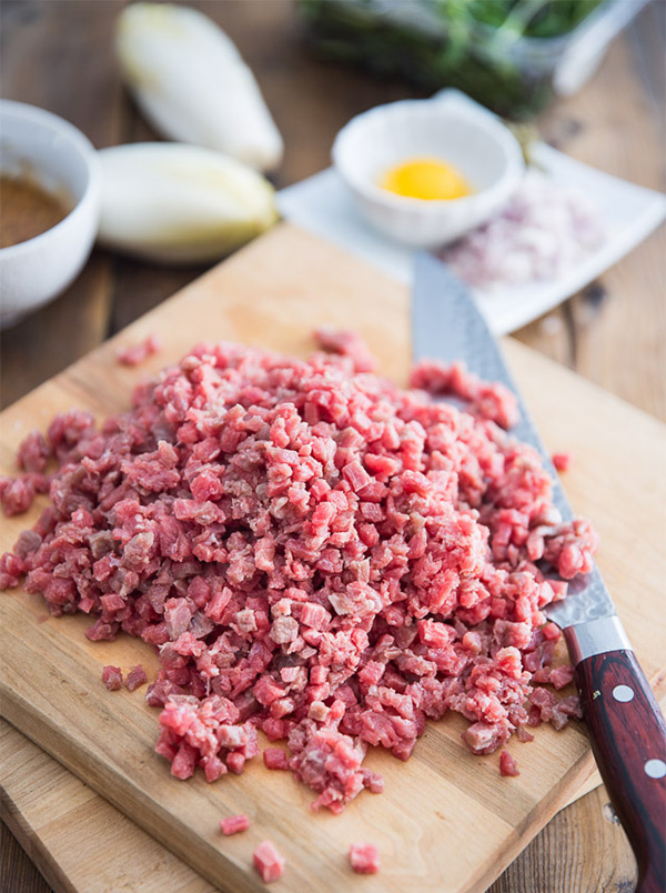 Вторая фотография к инструкции по приготовлению рецепта Тартар из говядины