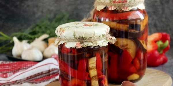 Пряные баклажаны с перцем Вкусные баклажаны на зиму: Пряные баклажаны с перцем