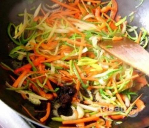 Тушеная пекинская капуста с рисом. Тушеная пекинская капуста