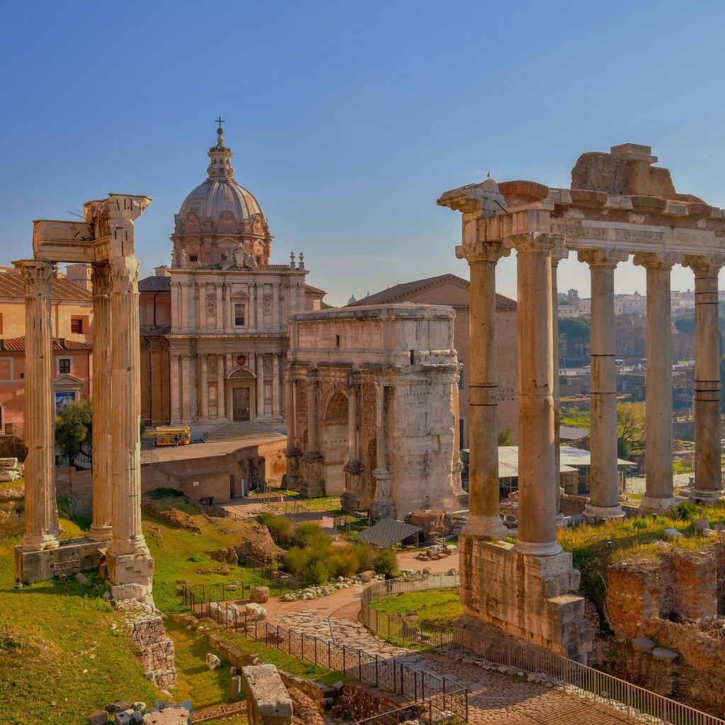 Красивые архитектурные строения в Риме