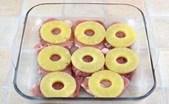 свинина с ананасами