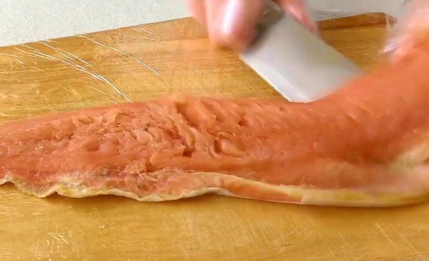 Слоёный пирог с картофелем и рыбой