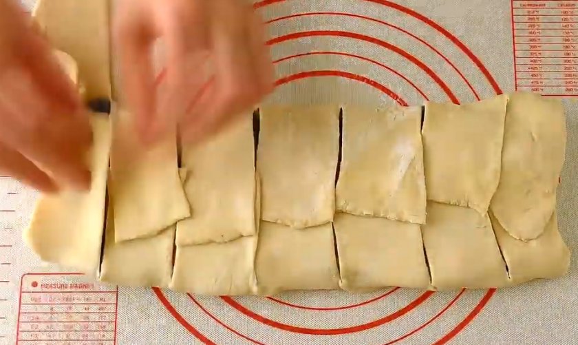 Слоёный пирог с картофелем и рыбой