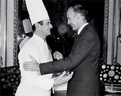 1975 год - орден Почетного легиона от президента Франции