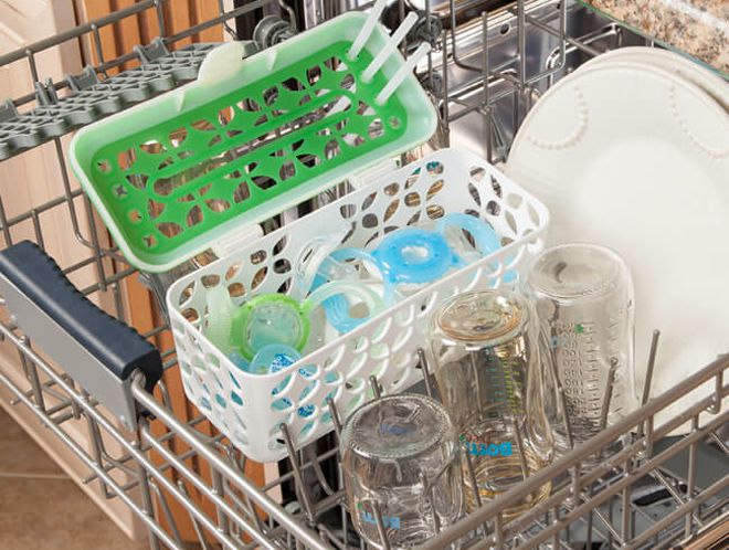 Можно ли мыть в посудомоечной машине пластиковые контейнеры