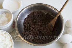 Чизкейк с малиной: Готовим основу