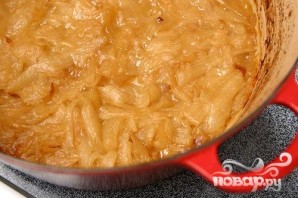 Традиционный французский луковый суп  - фото шаг 2