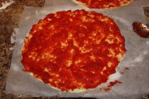 Классическая итальянская пицца - фото шаг 15
