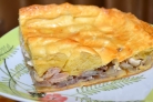 Слоеный пирог с курицей и картошкой