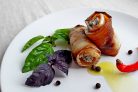 Рулетики из баклажанов с грецкими орехами