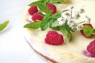 Π§ΠΈΠ·ΠΊΠ΅ΠΉΠΊ ΠΈΠ· ΡΠΈΠΊΠΎΡΡΡ Ρ ΠΌΠ°Π»ΠΈΠ½ΠΎΠΉ