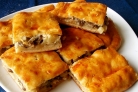 Пирог с сайрой и картошкой