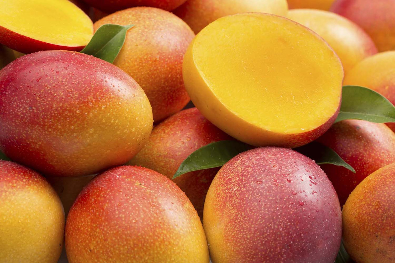 Экзотический фрукт - манго