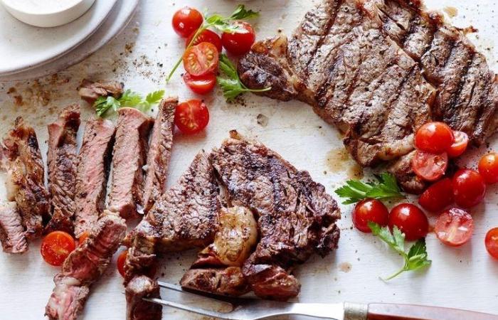 Как сделать жесткое мясо мягким и вкусным - полезные советы 