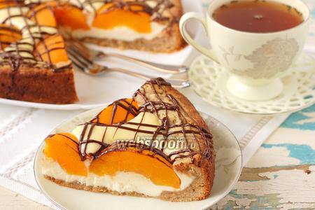 Фото рецепта Творожный пирог с персиками