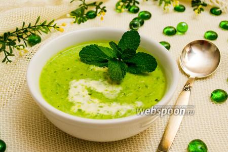Фото рецепта Суп-крем из зелёного горошка с мятой