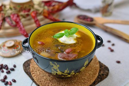Фото рецепта Фасолевый суп с грибами