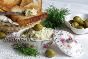Фото рецепта Бутербродная паста с оливками