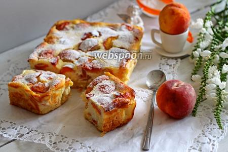 Фото рецепта Пирог с персиками и рикоттой