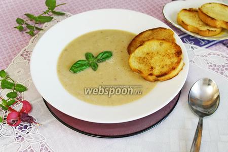 Фото рецепта Суп французский с курицей по-королевски