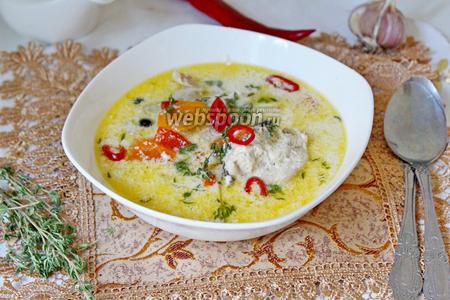 Фото рецепта Сливочный суп с курицей и овощами