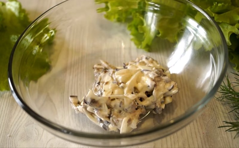 салат из баклажанов с луком