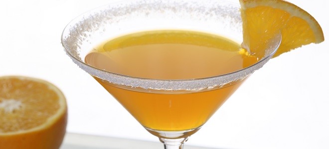 Коктейль мартини с апельсиновым соком