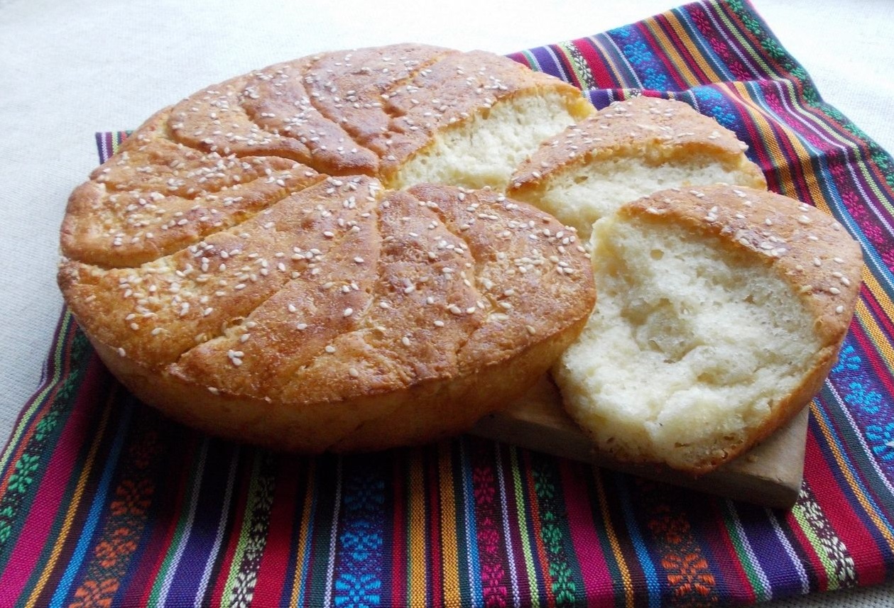 сербский хлеб с кунжутом